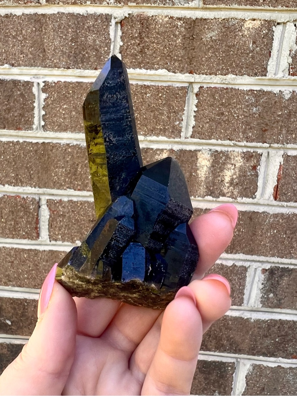 Black Quartz Crystal Cluster – Self-Standing – 91g
